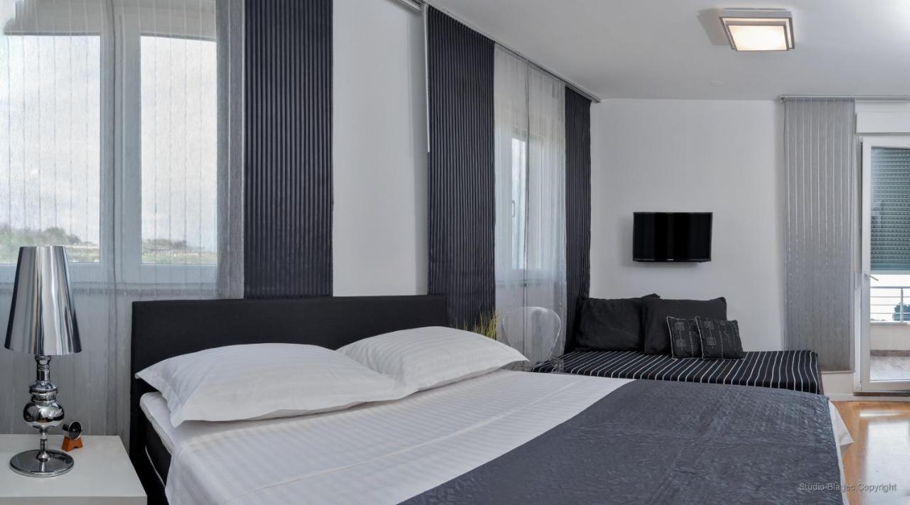 4Me Apartments Vranjic Buitenkant foto